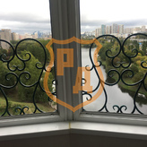 кованая решетка на окно