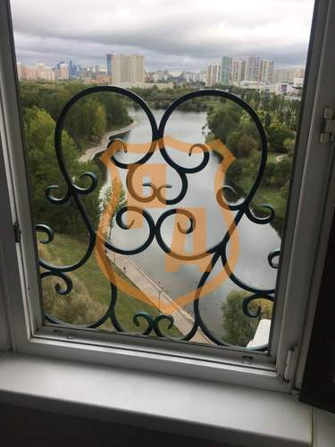 декоративная кованая решетка на окно